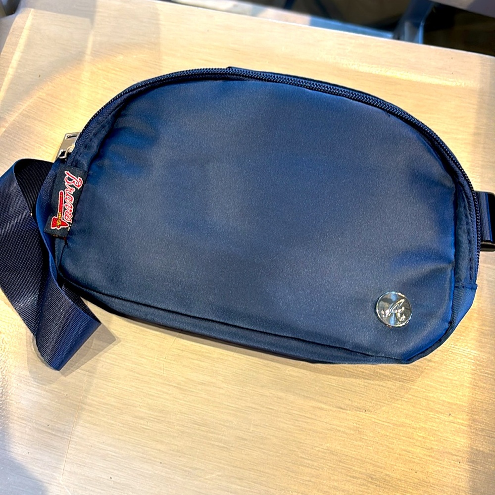 Brand New Atlanta Braves Belt Bag